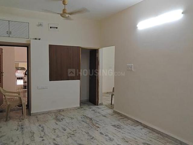 2 BHK Apartment in Bodakdev for resale Ahmedabad. The reference number is 20981676