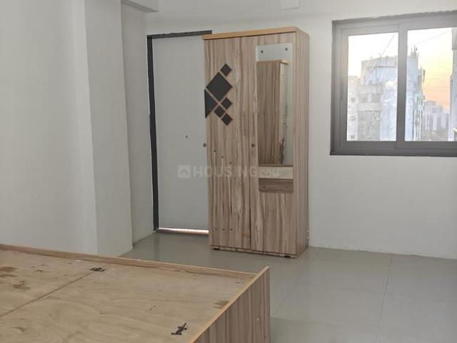 2 BHK Apartment in Bodakdev for resale Ahmedabad. The reference number is 20123658