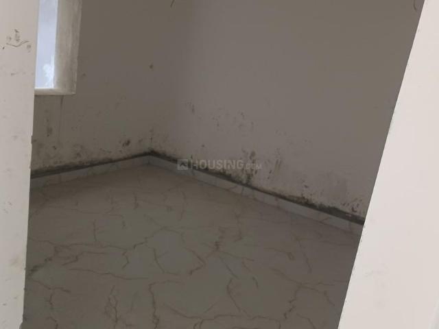 2 BHK Apartment in Bongloor for resale Hyderabad. The reference number is 19732315