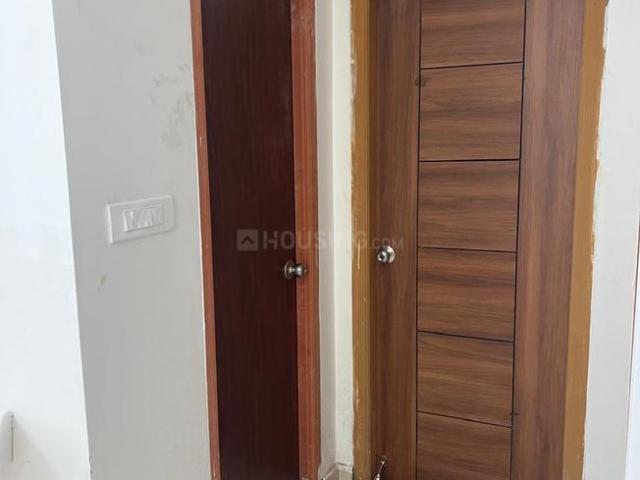 2 BHK Apartment in Bongloor for resale Hyderabad. The reference number is 20505391