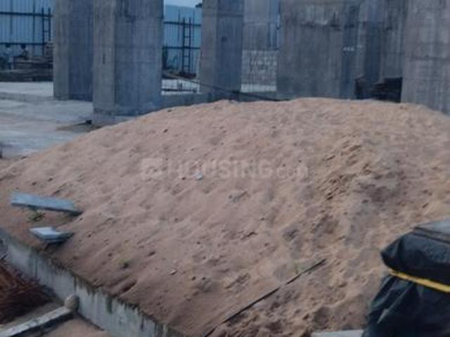 2 BHK Apartment in Bongloor for resale Hyderabad. The reference number is 20870482