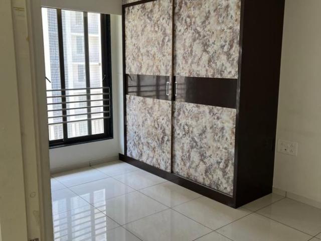 2 BHK Apartment in Bopal for rent Ahmedabad. The reference number is 20038053