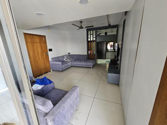 2 BHK Apartment in Bopal for rent Ahmedabad. The reference number is 20335667