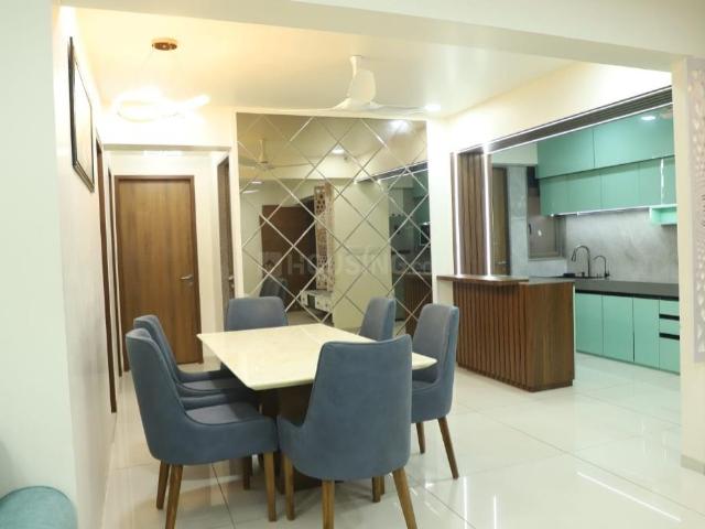 2 BHK Apartment in Bopal for rent Ahmedabad. The reference number is 20638376