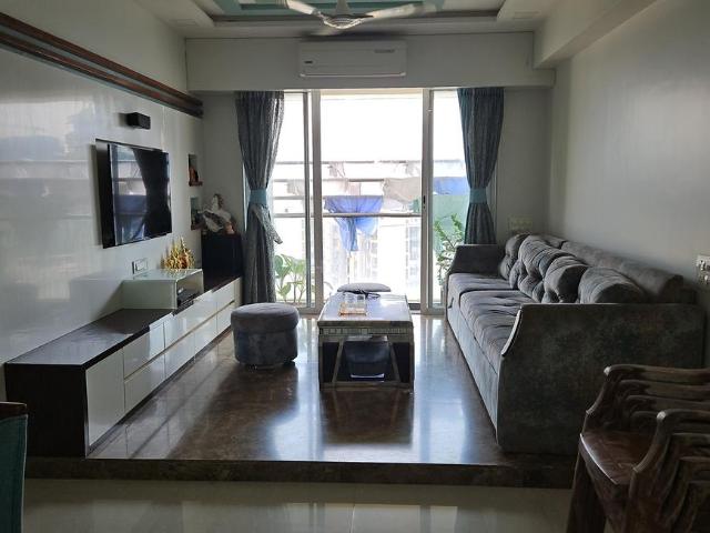 2 BHK Apartment in Borivali East for rent Mumbai. The reference number is 16818543