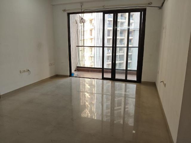 2 BHK Apartment in Borivali East for rent Mumbai. The reference number is 18533863