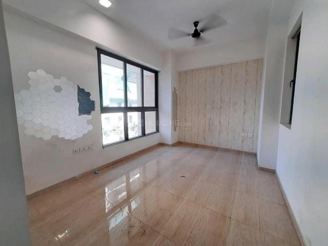 2 BHK Apartment in Borivali East for rent Mumbai. The reference number is 18756052