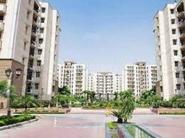 2 BHK Apartment in Borivali East for rent Mumbai. The reference number is 19892137
