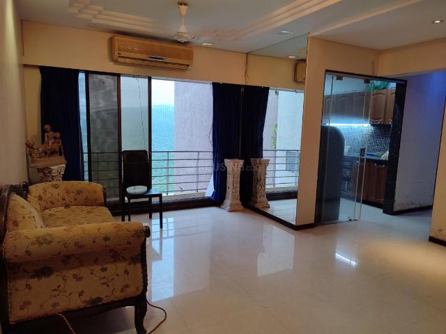 2 BHK Apartment in Borivali East for rent Mumbai. The reference number is 19129190