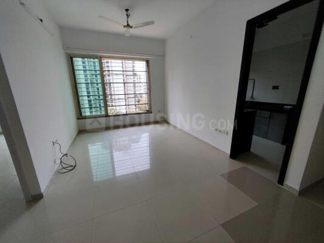 2 BHK Apartment in Borivali East for rent Mumbai. The reference number is 20407400