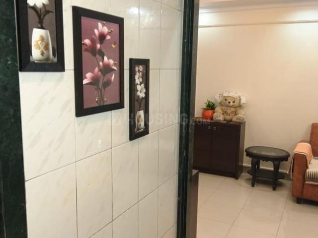 2 BHK Apartment in Borivali East for rent Mumbai. The reference number is 20410363