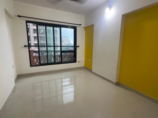 2 BHK Apartment in Borivali East for rent Mumbai. The reference number is 20614994