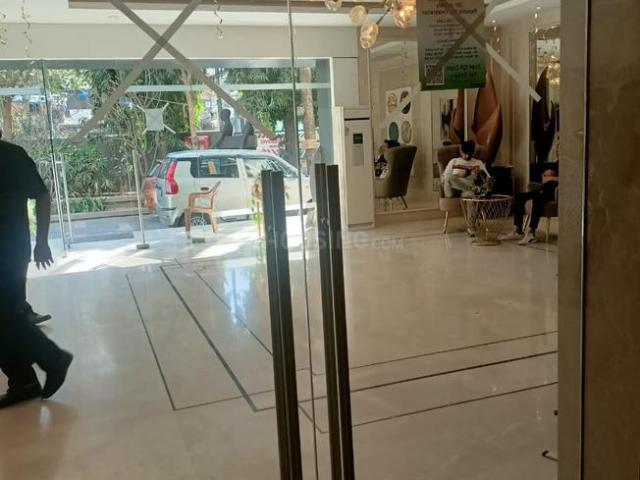 2 BHK Apartment in Borivali East for rent Mumbai. The reference number is 20371789