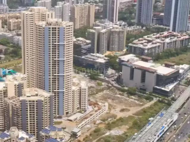 2 BHK Apartment in Borivali East for resale Mumbai. The reference number is 17082431