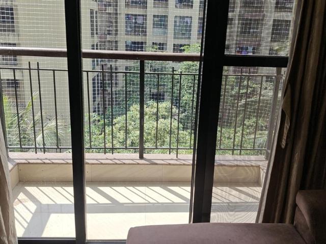 2 BHK Apartment in Borivali East for resale Mumbai. The reference number is 18558044