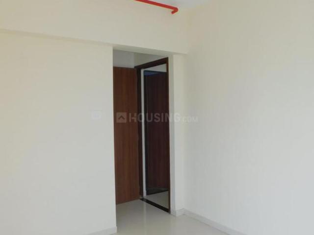 2 BHK Apartment in Borivali East for resale Mumbai. The reference number is 19650037