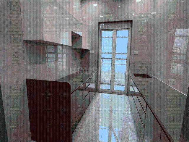 2 BHK Apartment in Borivali East for resale Mumbai. The reference number is 19657915
