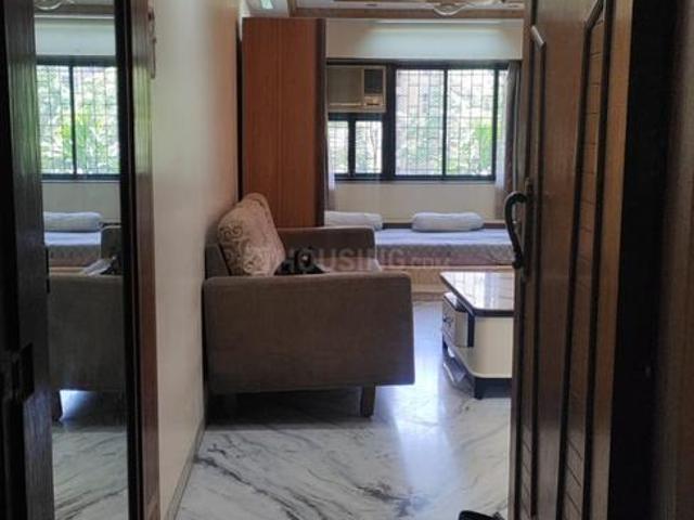 2 BHK Apartment in Borivali East for resale Mumbai. The reference number is 19679407