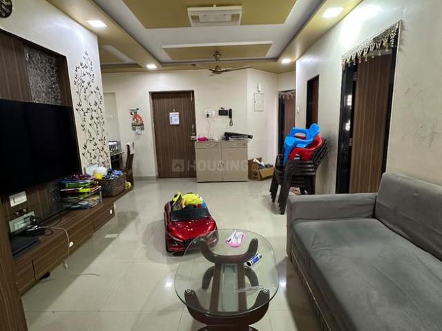 2 BHK Apartment in Borivali East for resale Mumbai. The reference number is 19695459