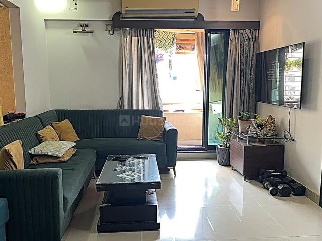 2 BHK Apartment in Borivali East for resale Mumbai. The reference number is 19695628