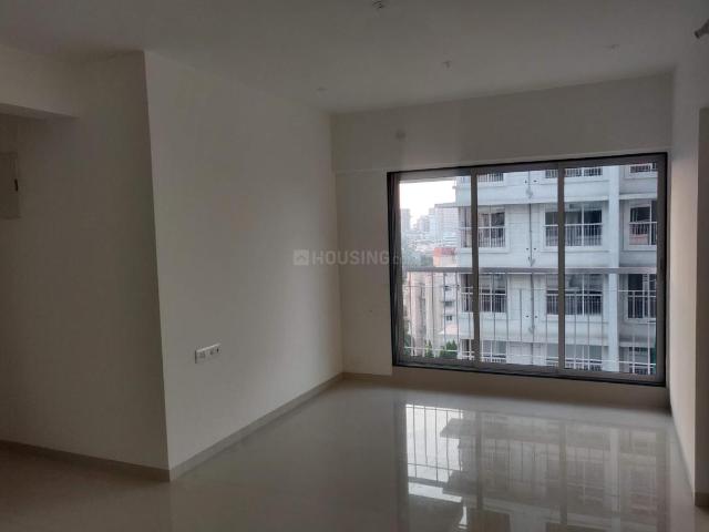 2 BHK Apartment in Borivali East for resale Mumbai. The reference number is 19607776