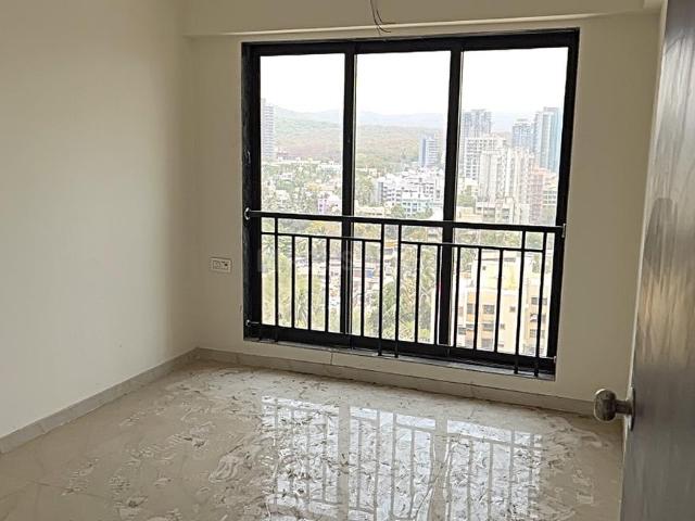 2 BHK Apartment in Borivali East for resale Mumbai. The reference number is 20067014