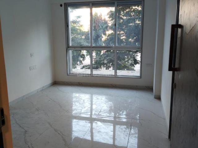 2 BHK Apartment in Borivali East for resale Mumbai. The reference number is 20024682