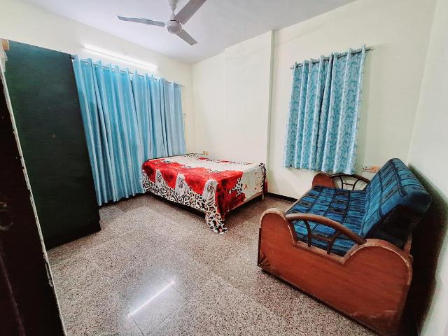 2 BHK Apartment in Borivali East for resale Mumbai. The reference number is 20301947
