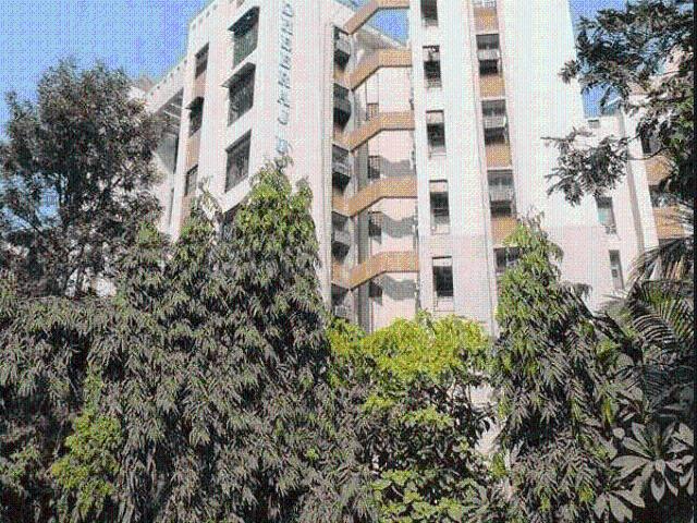 2 BHK Apartment in Borivali East for resale Mumbai. The reference number is 20517277