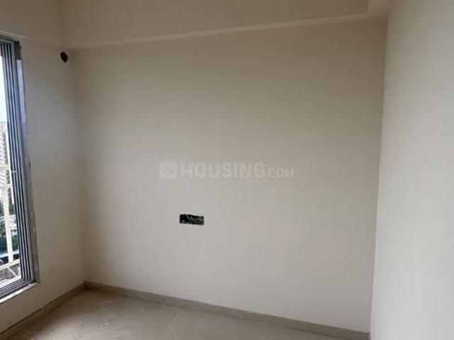 2 BHK Apartment in Borivali East for resale Mumbai. The reference number is 20695086