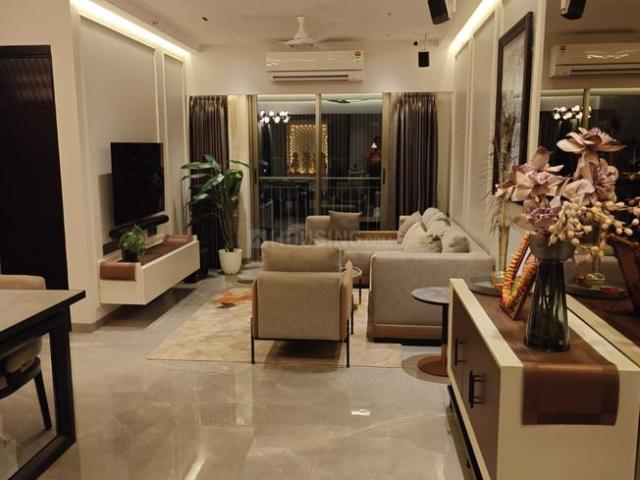 2 BHK Apartment in Borivali East for resale Mumbai. The reference number is 20709743