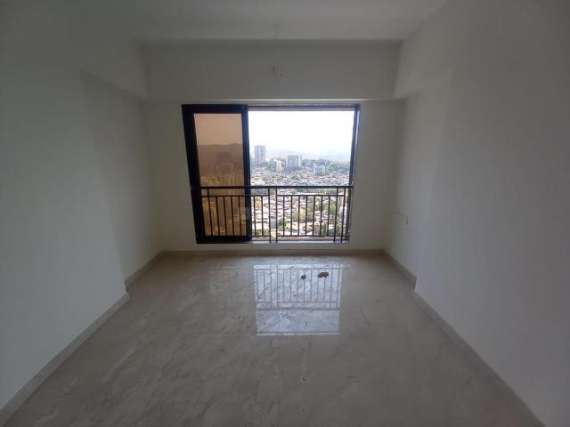 2 BHK Apartment in Borivali East for resale Mumbai. The reference number is 20718560
