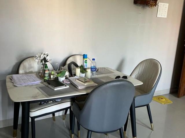 2 BHK Apartment in Borivali West for rent Mumbai. The reference number is 16612456
