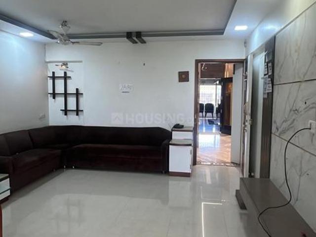 2 BHK Apartment in Borivali West for rent Mumbai. The reference number is 17060766