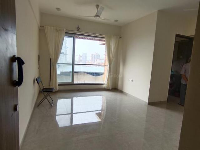 2 BHK Apartment in Borivali West for rent Mumbai. The reference number is 19427053