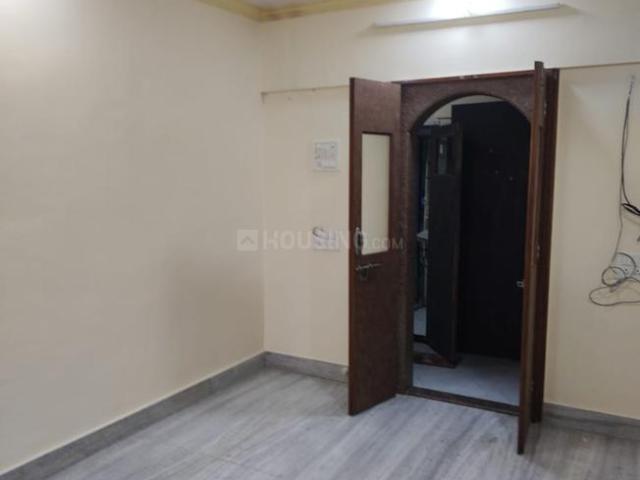 2 BHK Apartment in Borivali West for rent Mumbai. The reference number is 19488045