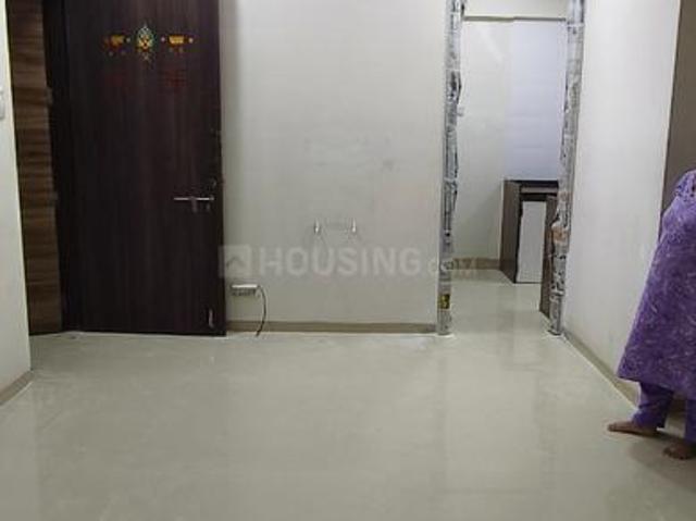 2 BHK Apartment in Borivali West for rent Mumbai. The reference number is 19704496