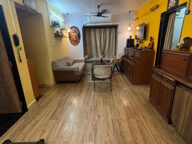 2 BHK Apartment in Borivali West for rent Mumbai. The reference number is 19717349