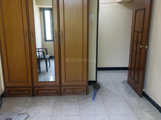 2 BHK Apartment in Borivali West for rent Mumbai. The reference number is 19857084