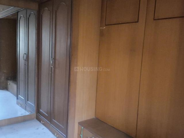 2 BHK Apartment in Borivali West for rent Mumbai. The reference number is 19858018