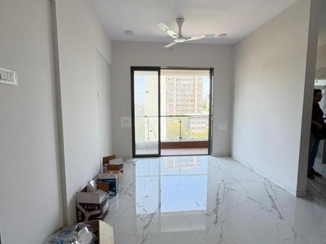 2 BHK Apartment in Borivali West for rent Mumbai. The reference number is 19934580