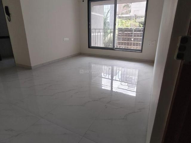 2 BHK Apartment in Borivali West for rent Mumbai. The reference number is 19957063