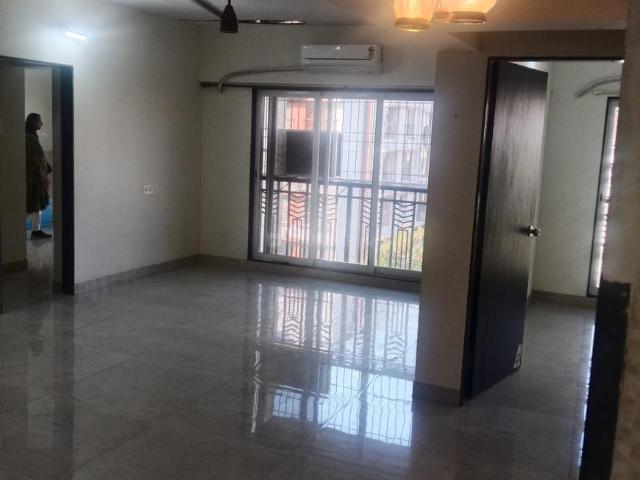 2 BHK Apartment in Borivali West for rent Mumbai. The reference number is 19145909