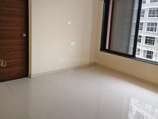 2 BHK Apartment in Borivali West for rent Mumbai. The reference number is 20481602