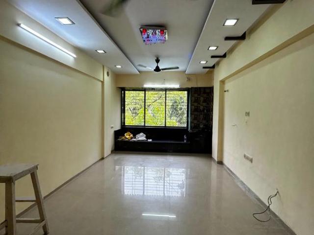 2 BHK Apartment in Borivali West for rent Mumbai. The reference number is 20571837