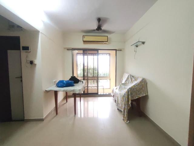 2 BHK Apartment in Borivali West for rent Mumbai. The reference number is 20826001