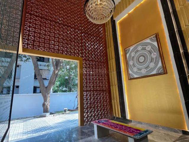 2 BHK Apartment in Borivali West for rent Mumbai. The reference number is 20301343