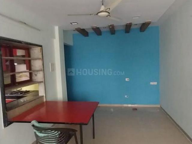 2 BHK Apartment in Borivali West for rent Mumbai. The reference number is 20350463