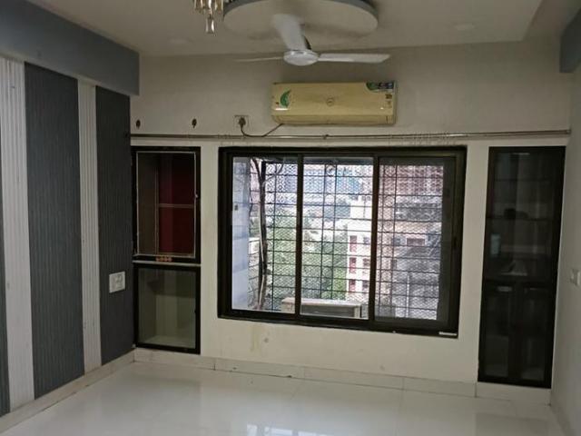 2 BHK Apartment in Borivali West for rent Mumbai. The reference number is 20377153