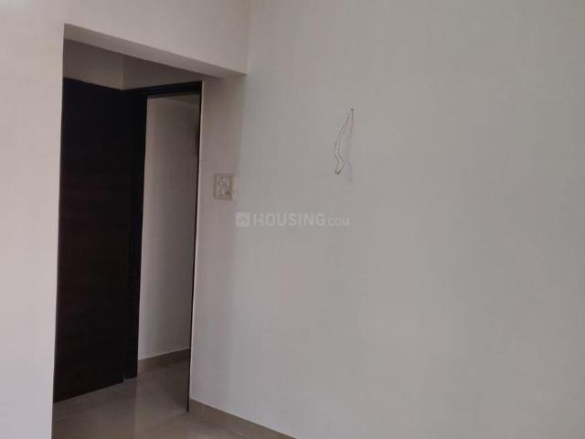 2 BHK Apartment in Borivali West for resale Mumbai. The reference number is 6066791